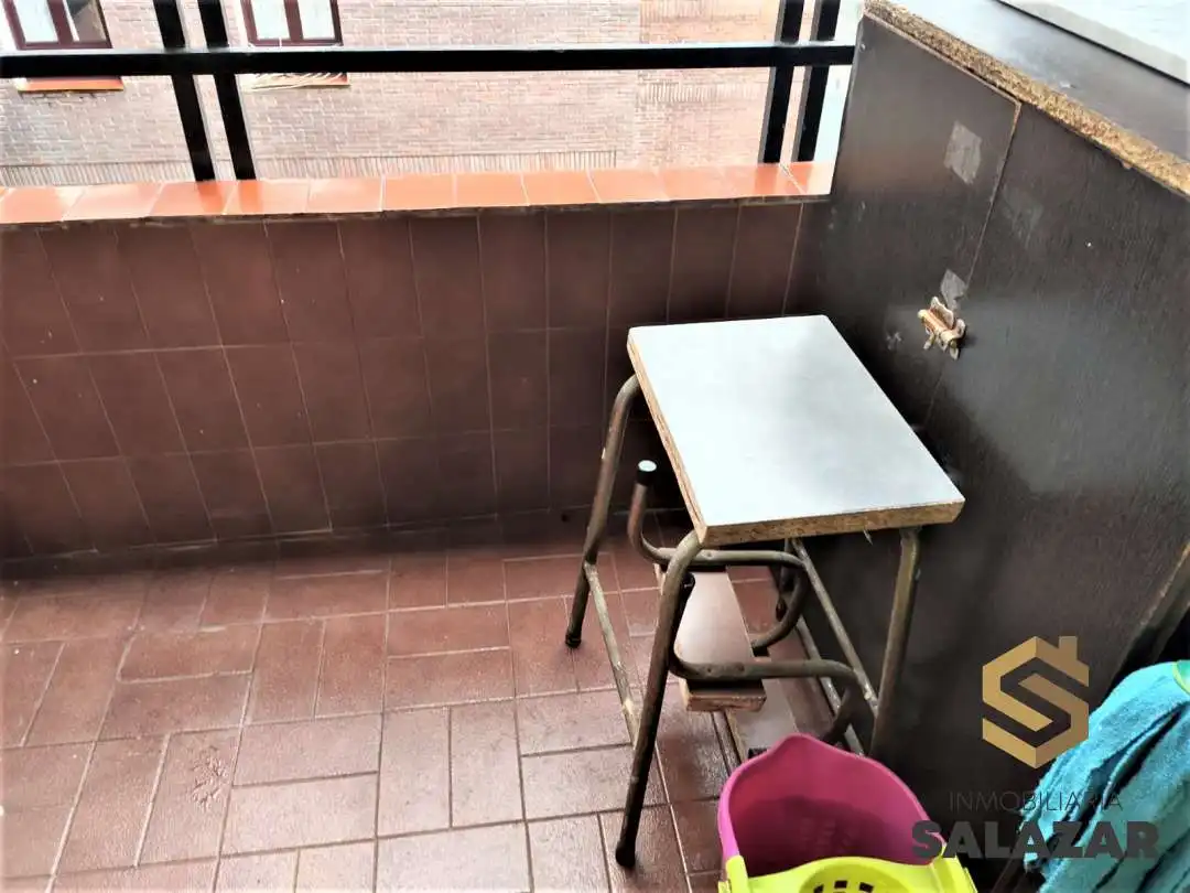 Terrassa de Pis de lloguer en Bilbao  amb Calefacció, Terrassa i Balcó