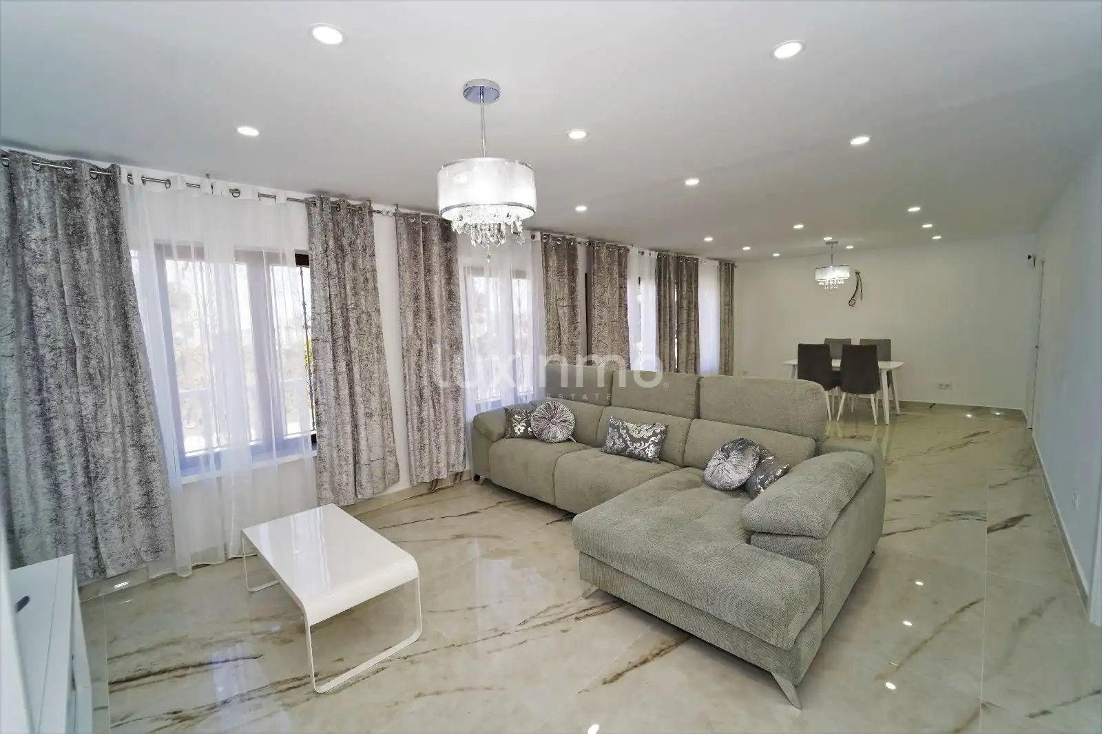 Sala de estar de Casa o chalet en venta en La Nucia con Aire acondicionado, Terraza y Trastero