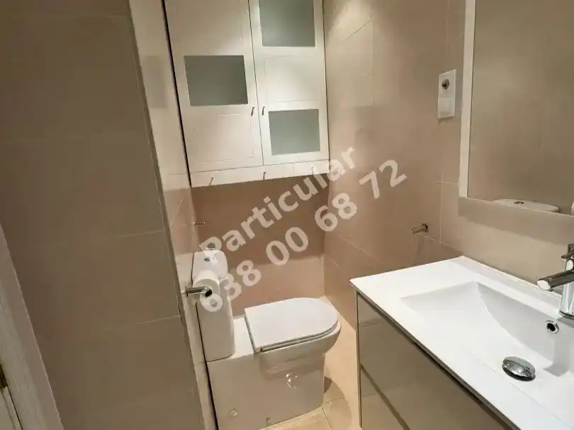 Bany de Pis en venda en  Madrid Capital amb Aire condicionat