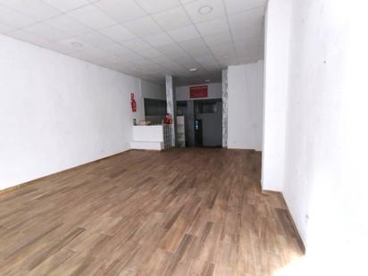 Premises for sale in  Granada Capital