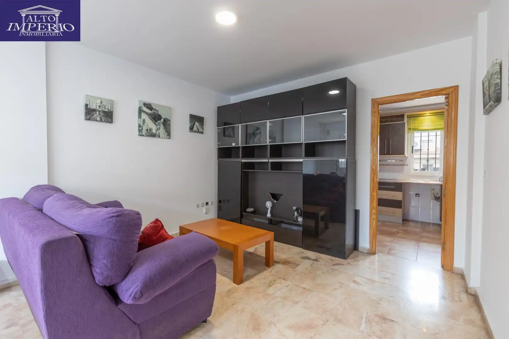 Casa adosada en venta en MARTE, 21, Ogíjares