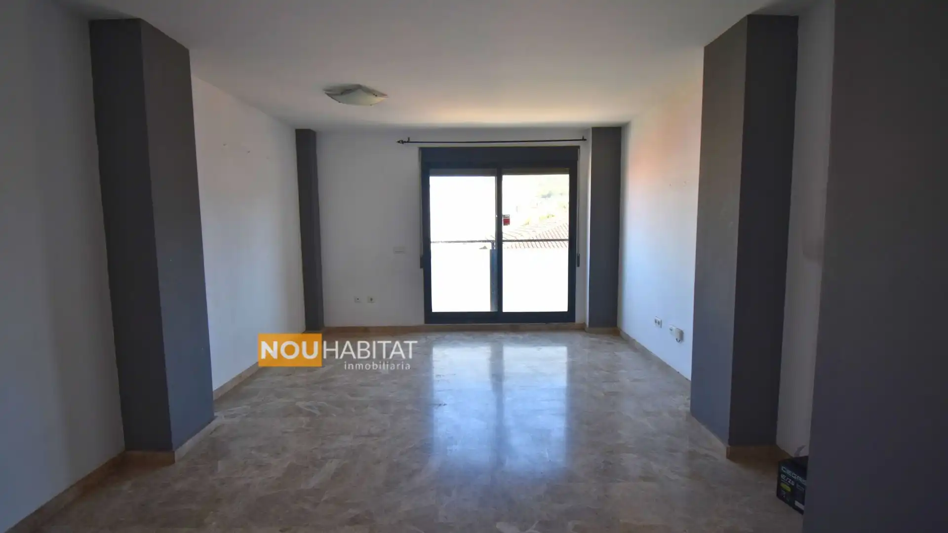 Flat for sale in Montserrat