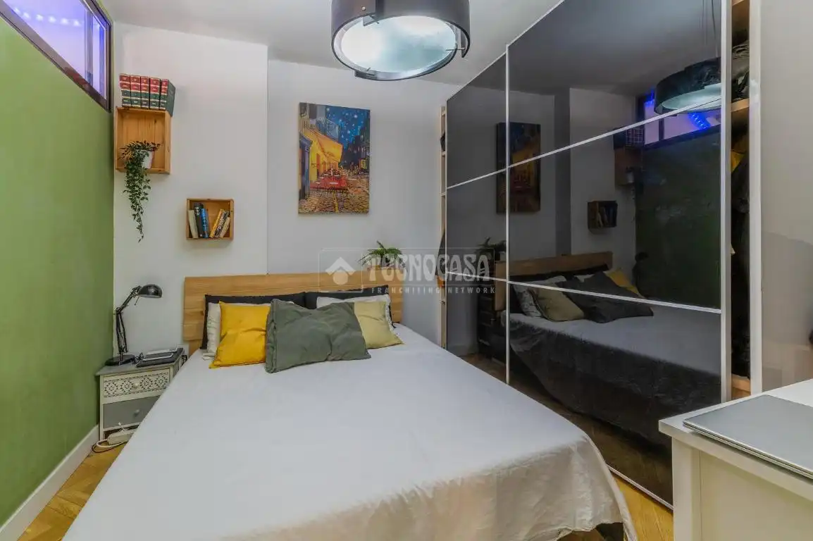 Dormitori de Pis en venda en Arroyomolinos (Madrid) amb Parquet, Terrassa i Balcó
