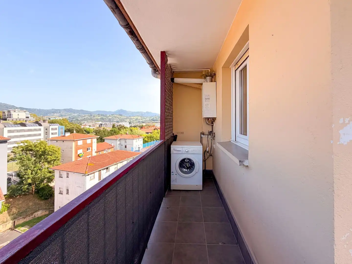 Balcony of Flat for sale in Hernani  with Heating, Terrace and Furnished