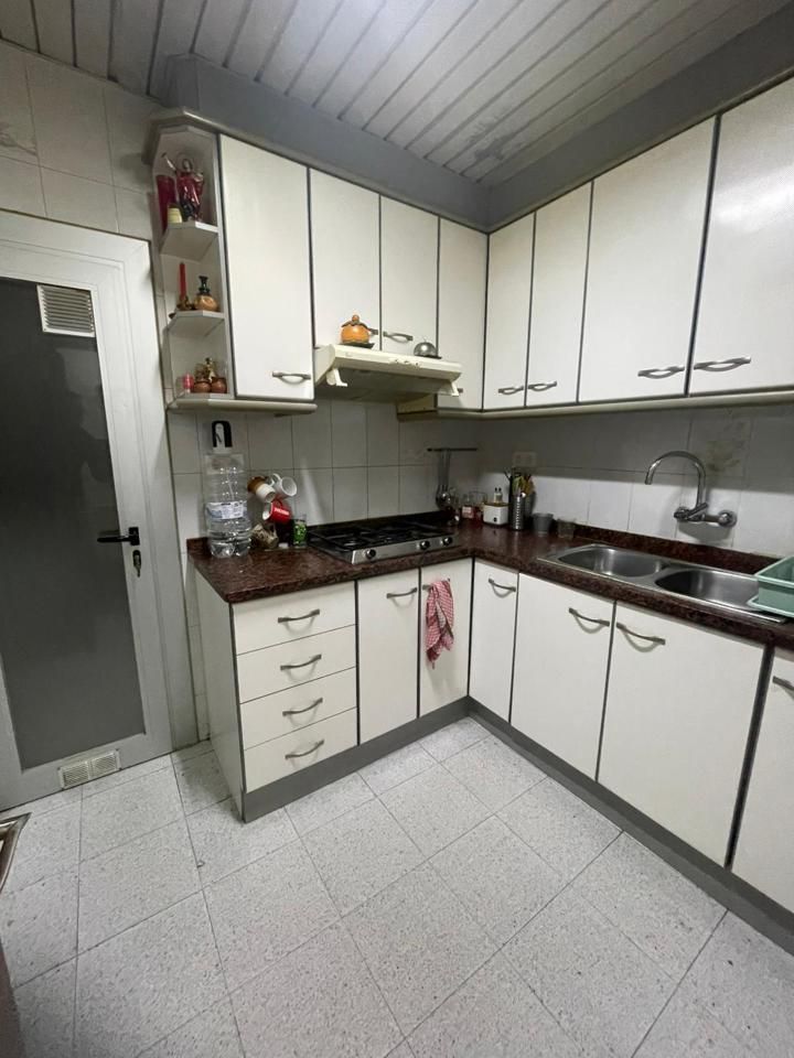 Planta baixa en venda a Carrer del Bages, Can Palet  , Sud