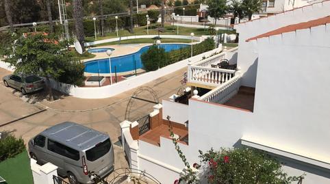 Foto 2 de Casa adosada en venda a Urbasur, Huelva