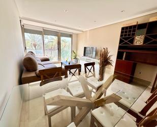 Sala d'estar de Pis de lloguer en Elche / Elx amb Aire condicionat i Parquet