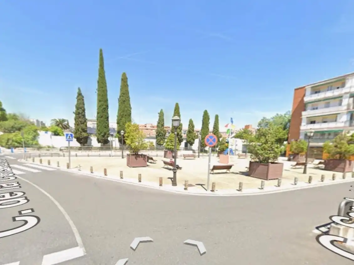 Vista exterior de Garaje en venta en Leganés