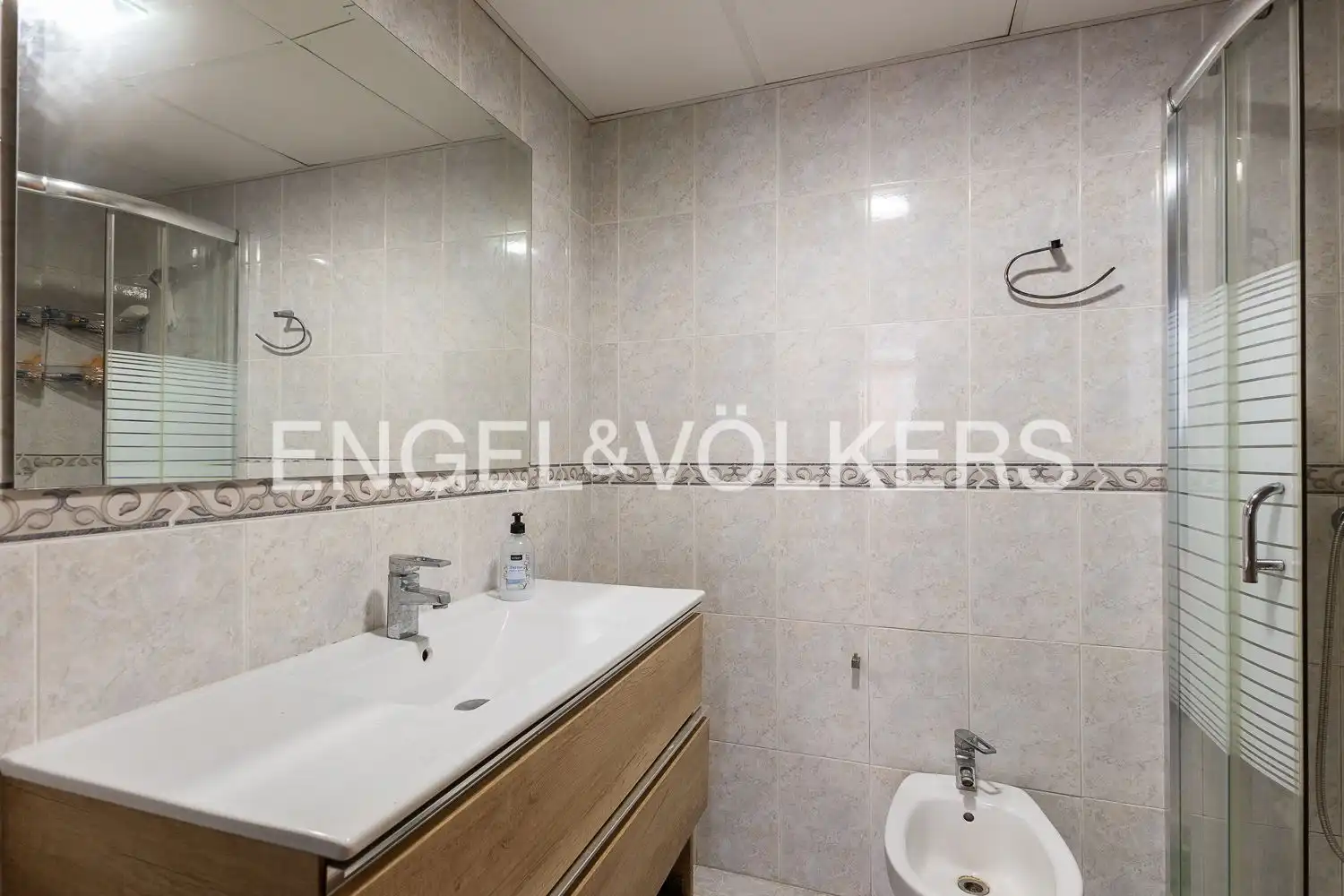 Piso en venta en Torrefiel