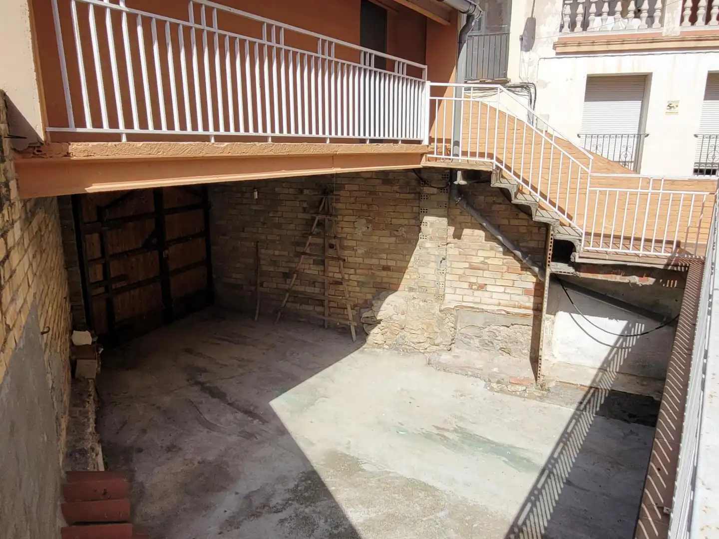 Casa adosada en venda en Golmés amb Calefacció