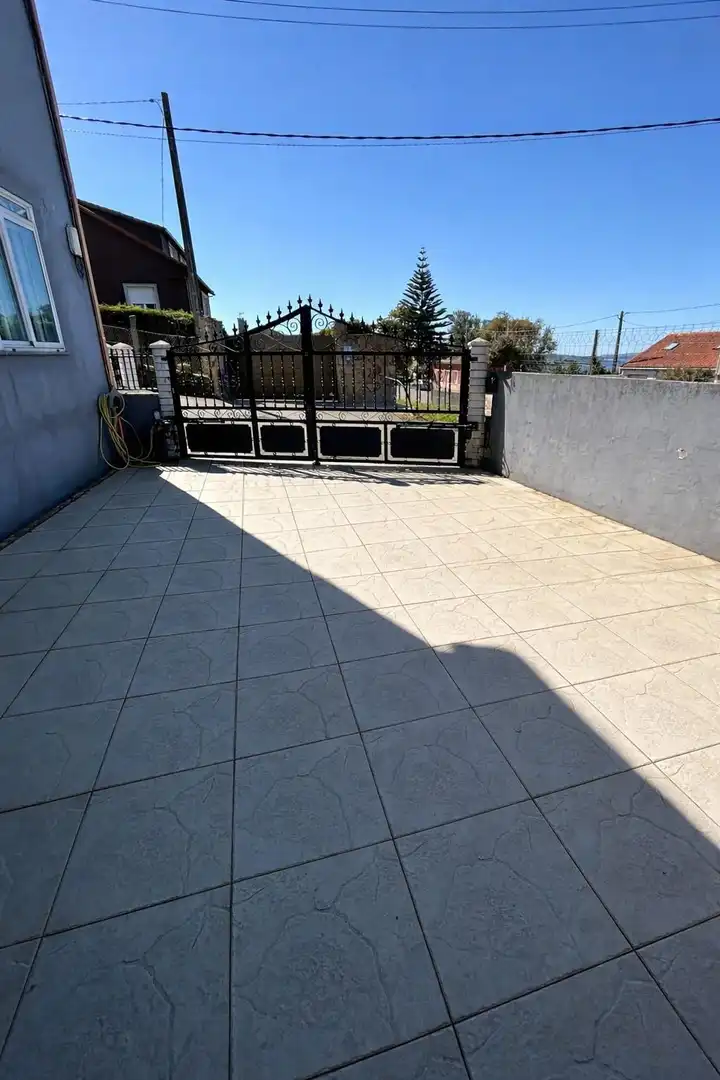 Terrassa de Casa o xalet en venda en Boiro amb Calefacció, Terrassa i Traster