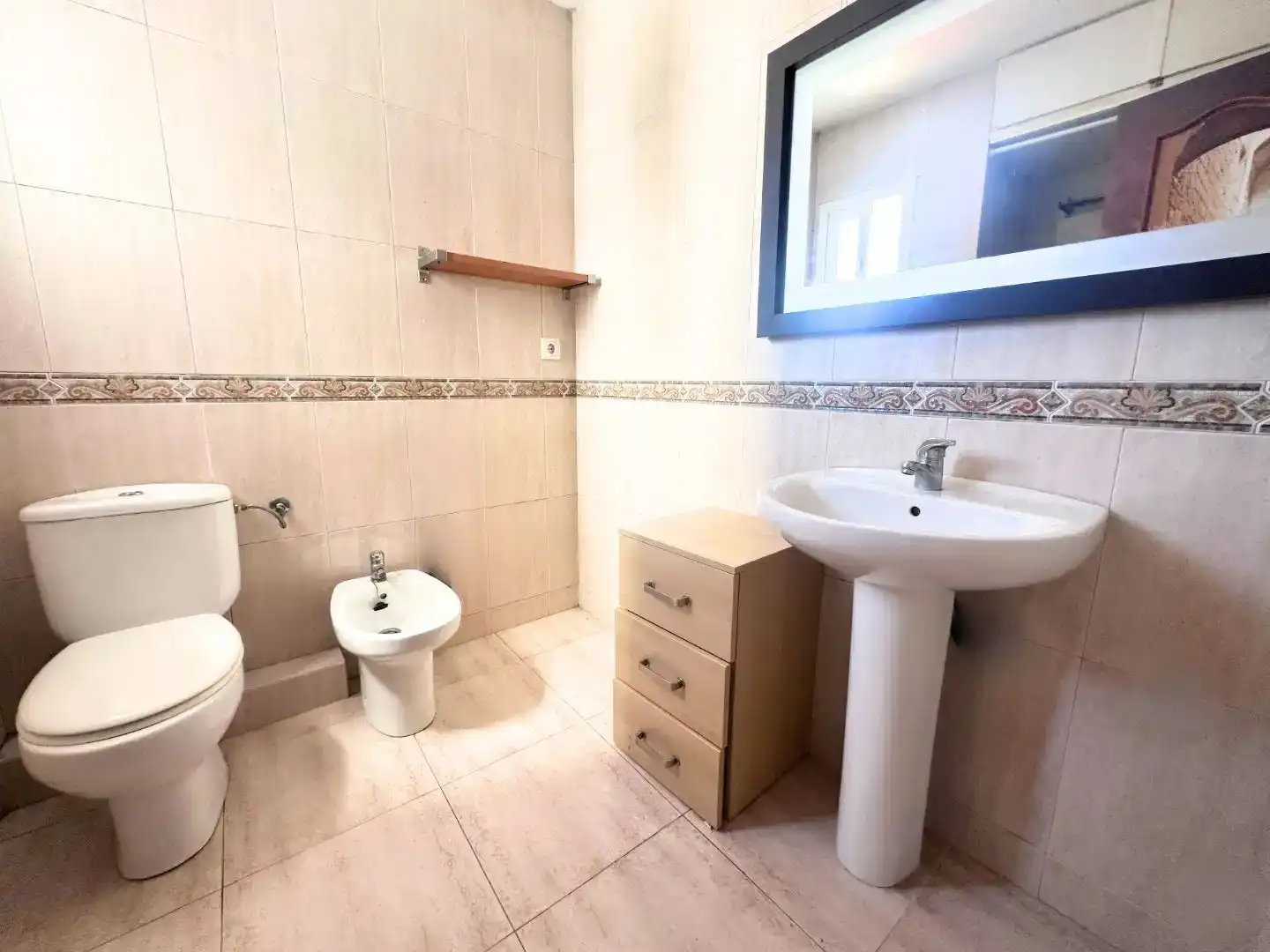 Baño de Piso en venta en Cubelles con Balcón