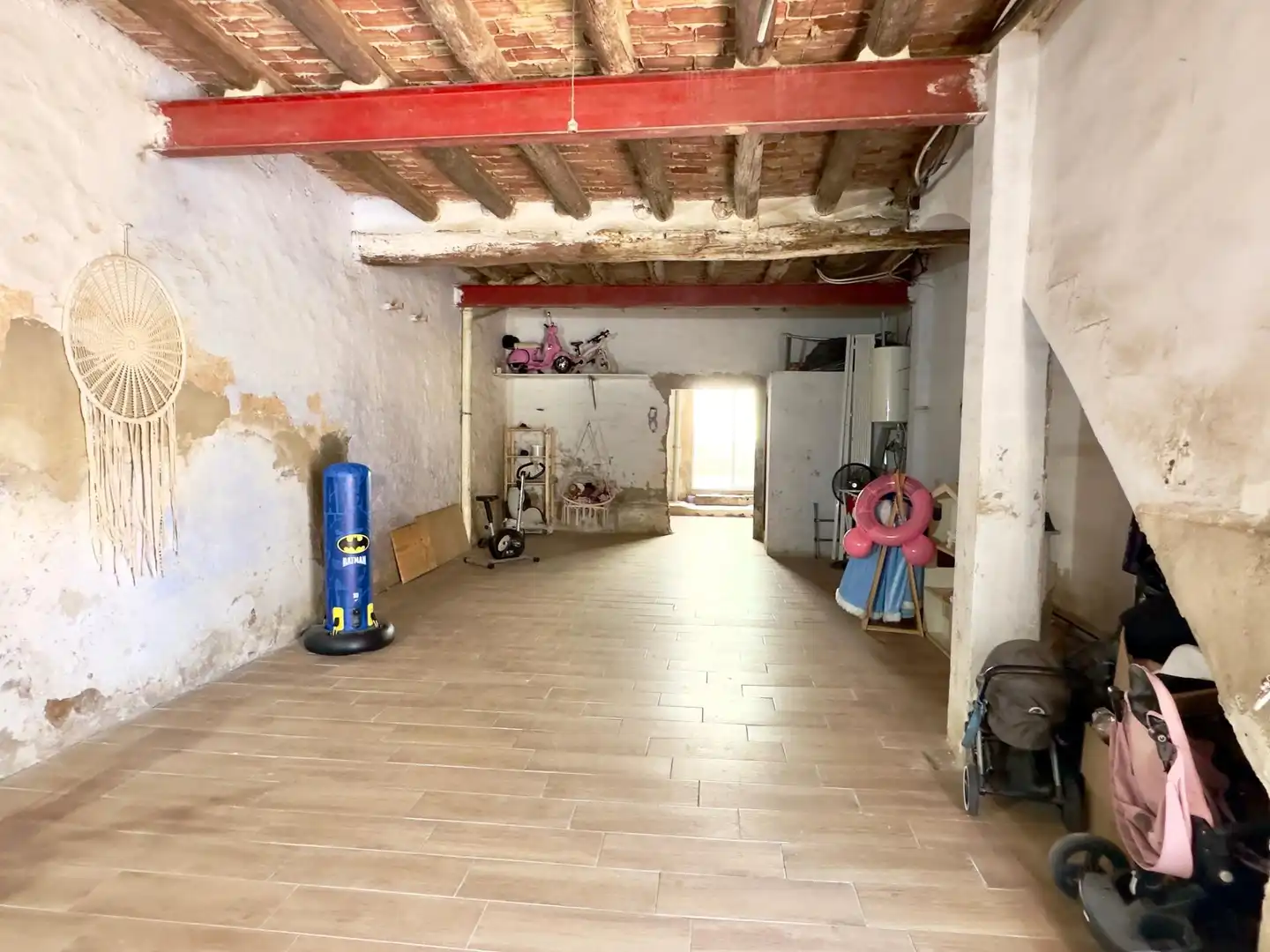 Casa adosada en venda a Casco Urbano