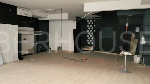 Photo 3 of Premises to rent in Rambla Sant Sebastia, Centre, Barcelona