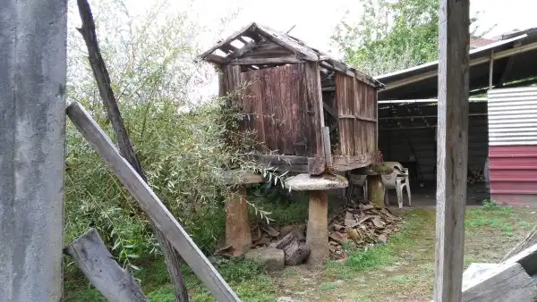 Vista exterior de Casa o chalet en venta en Crecente con Jardín privado, Trastero y Amueblado