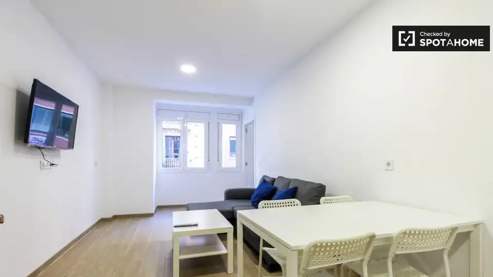 Flat to rent in Sants - Montjuïc, imagen 2