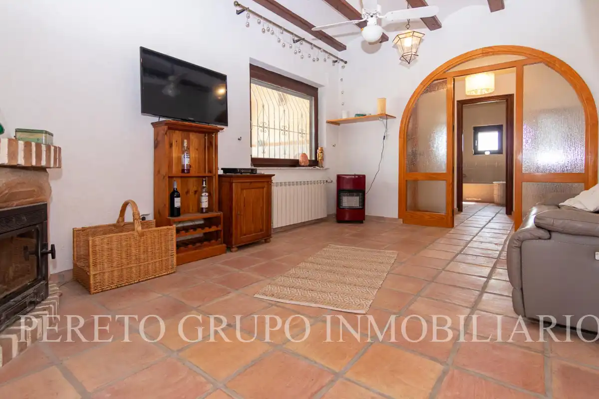 Detached house with pool for sale in El Montgó, imagen 11