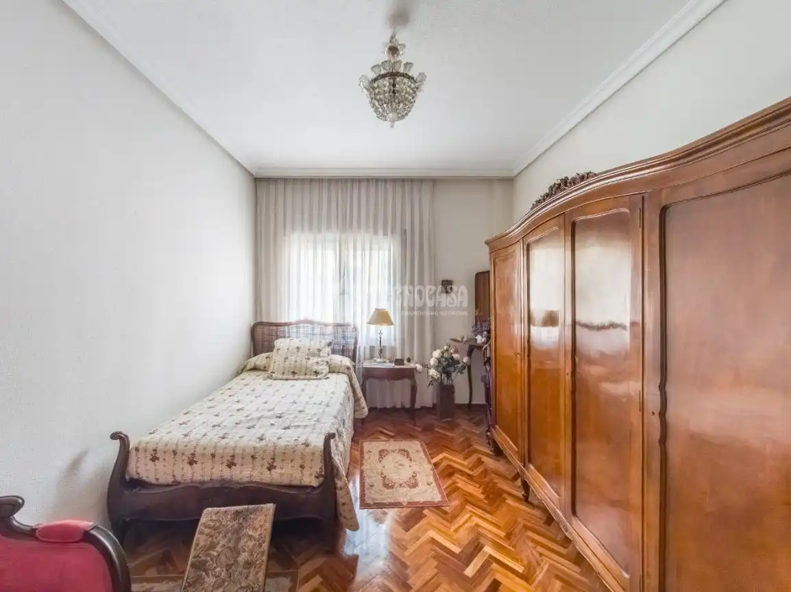 Piso en venta en Vallehermoso