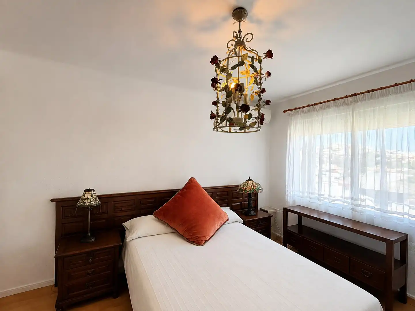 Habitación de Piso en venta en Vélez-Málaga con Aire acondicionado, Calefacción y Terraza