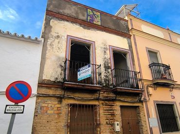 Casa en venta en Mairena del Alcor