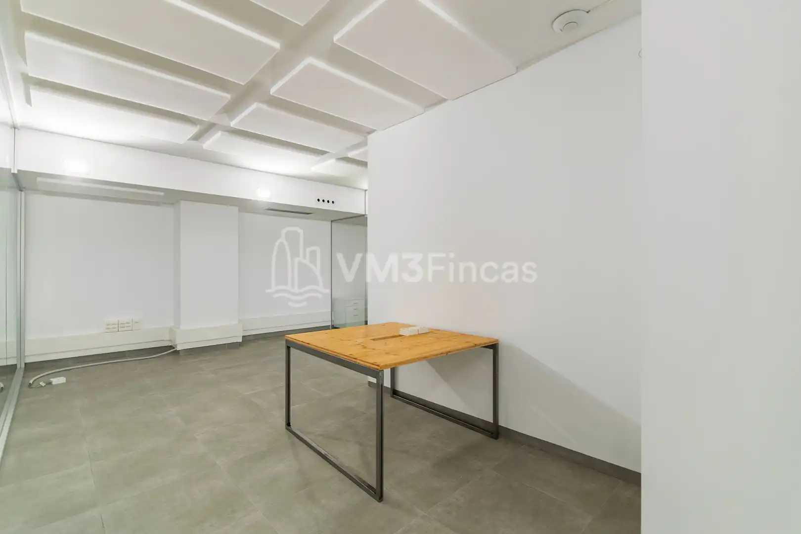 Büro zur Miete in Barcelona mit Klimaanlage, Heizung und Möbliert