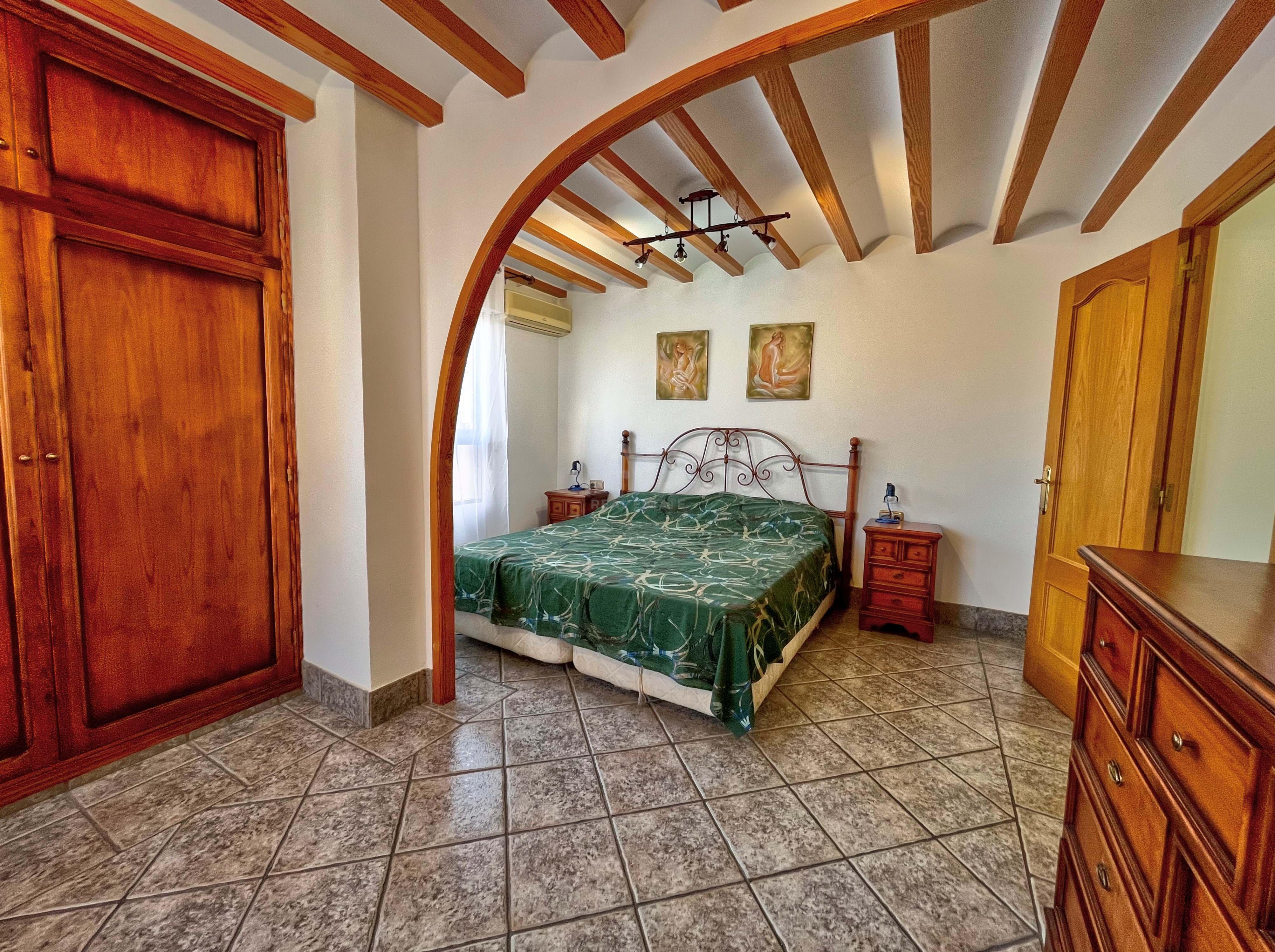 Dormitori de Pis en venda en Novelda amb Aire condicionat i Terrassa