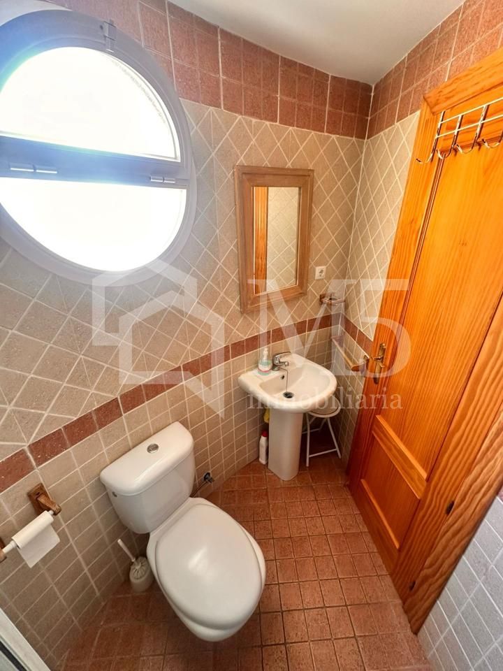 Bathroom of Flat for sale in Torrox  with Air Conditioner and Terrace