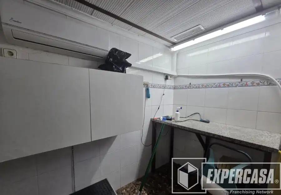 Local comercial en traspàs a Casc Urbà, imagen 13