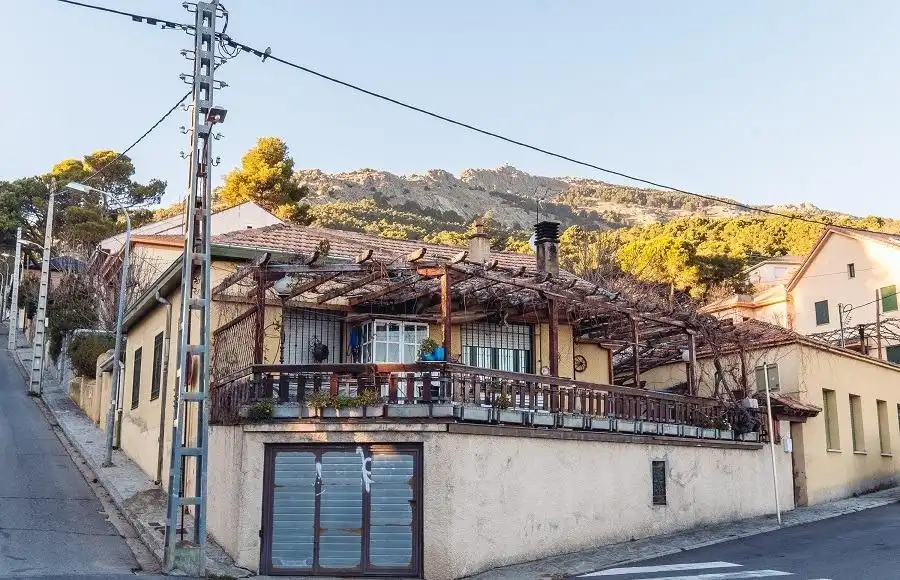 Exterior view of Houses for sale in San Lorenzo de El Escorial  with Heating, Private garden and Terrace