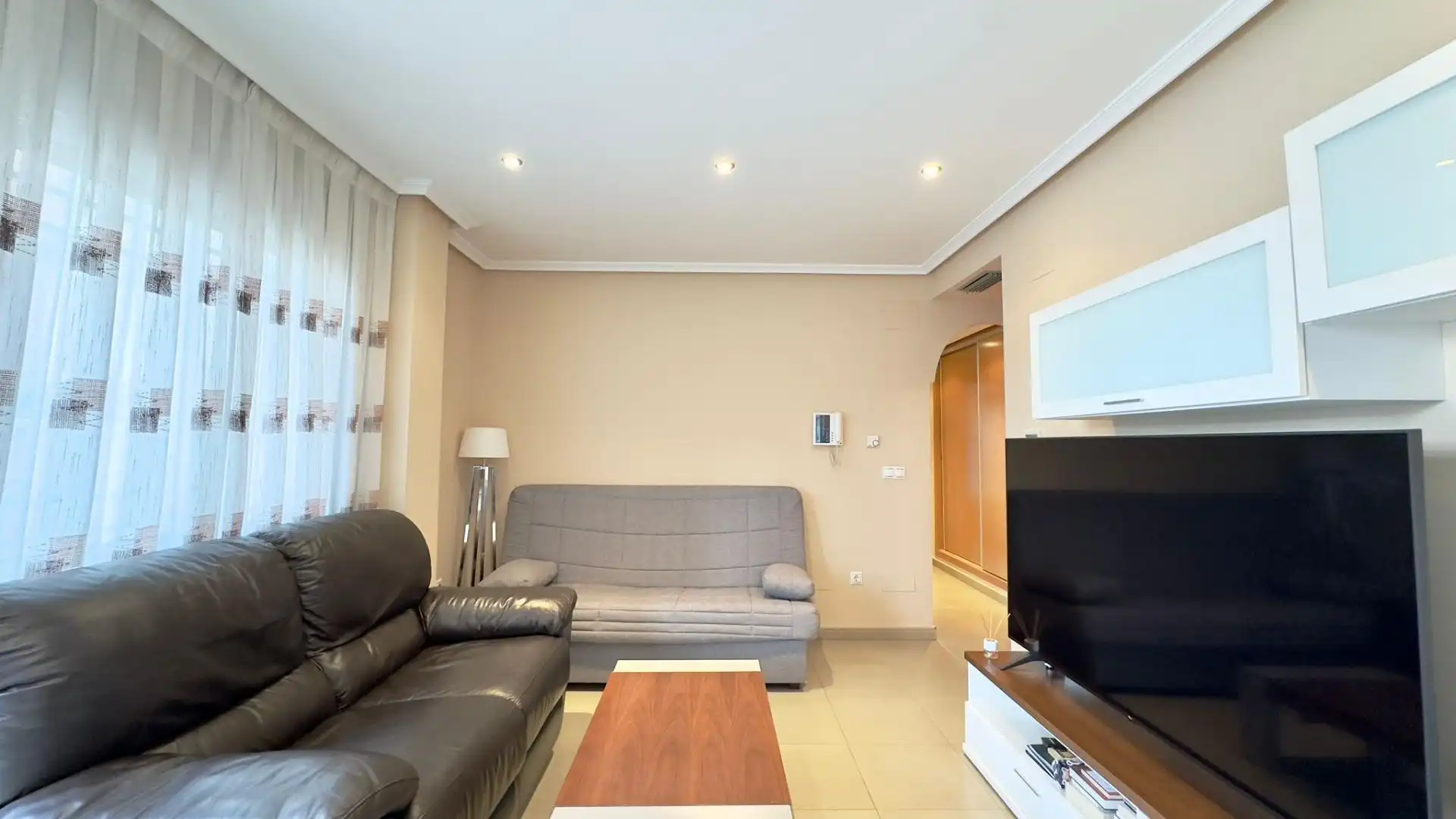 Wohnzimmer von Gebäude zum Verkauf in Torrevieja