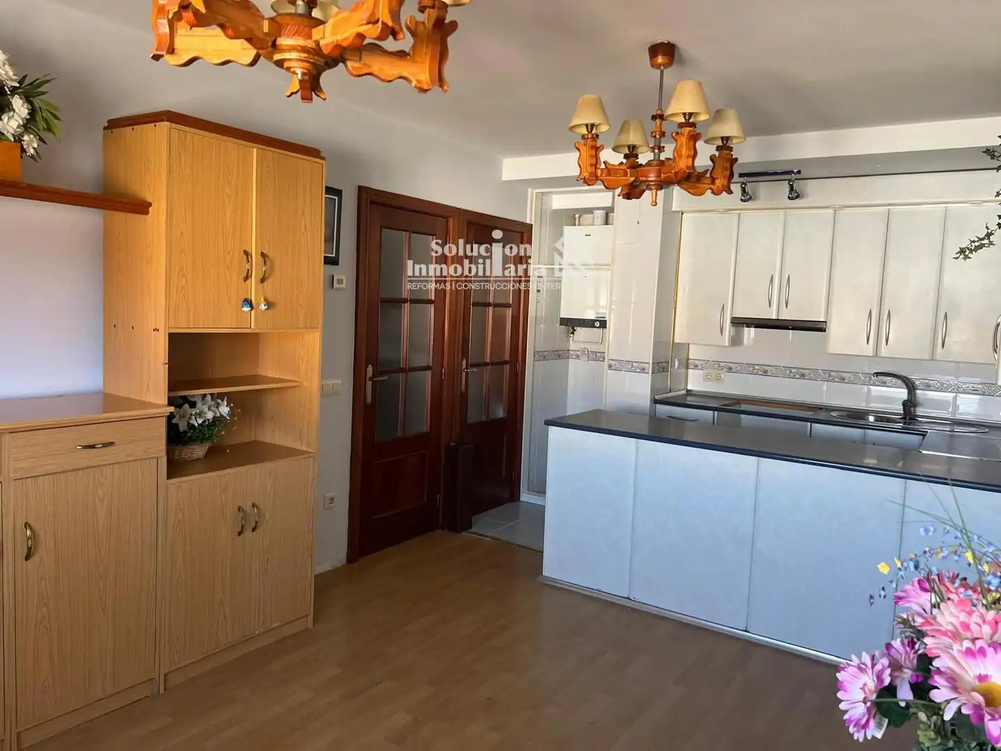 Piso con ascensor en venta en Villamayor, imagen 3