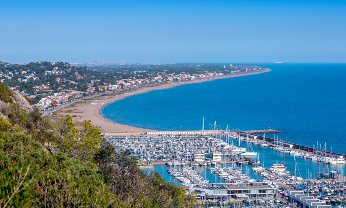 Vista exterior de Pis en venda en Castelldefels amb Aire condicionat i Traster