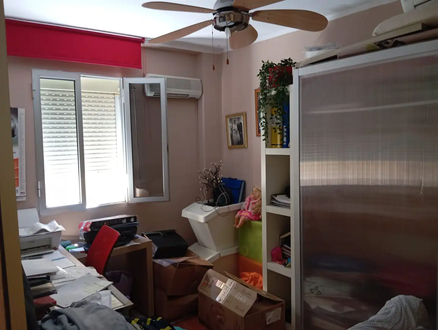 Bedroom of Flat for sale in Sevilla  with Air Conditioner, Private garden and Furnished