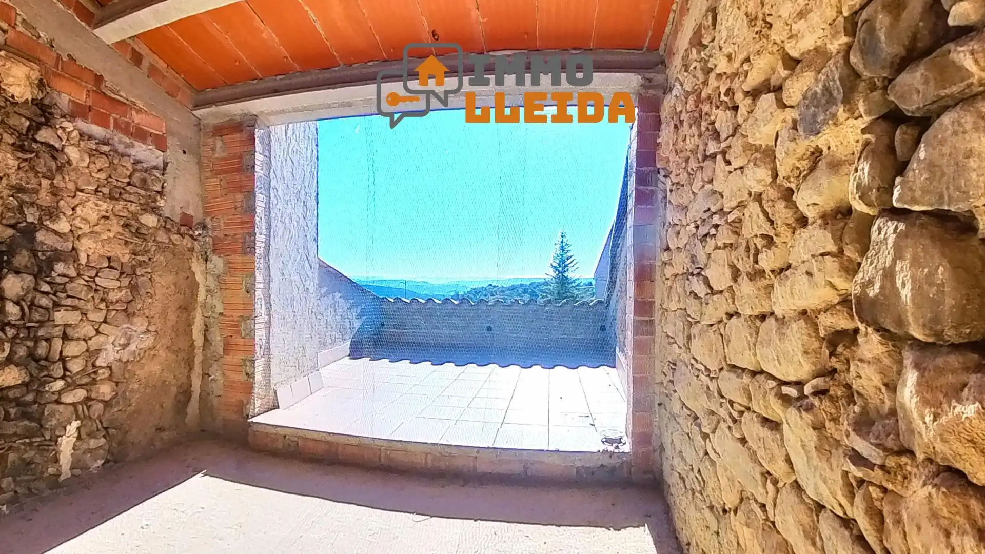 Vista exterior de Casa adosada en venta en Vilanova de Meià con Terraza, Trastero y Balcón