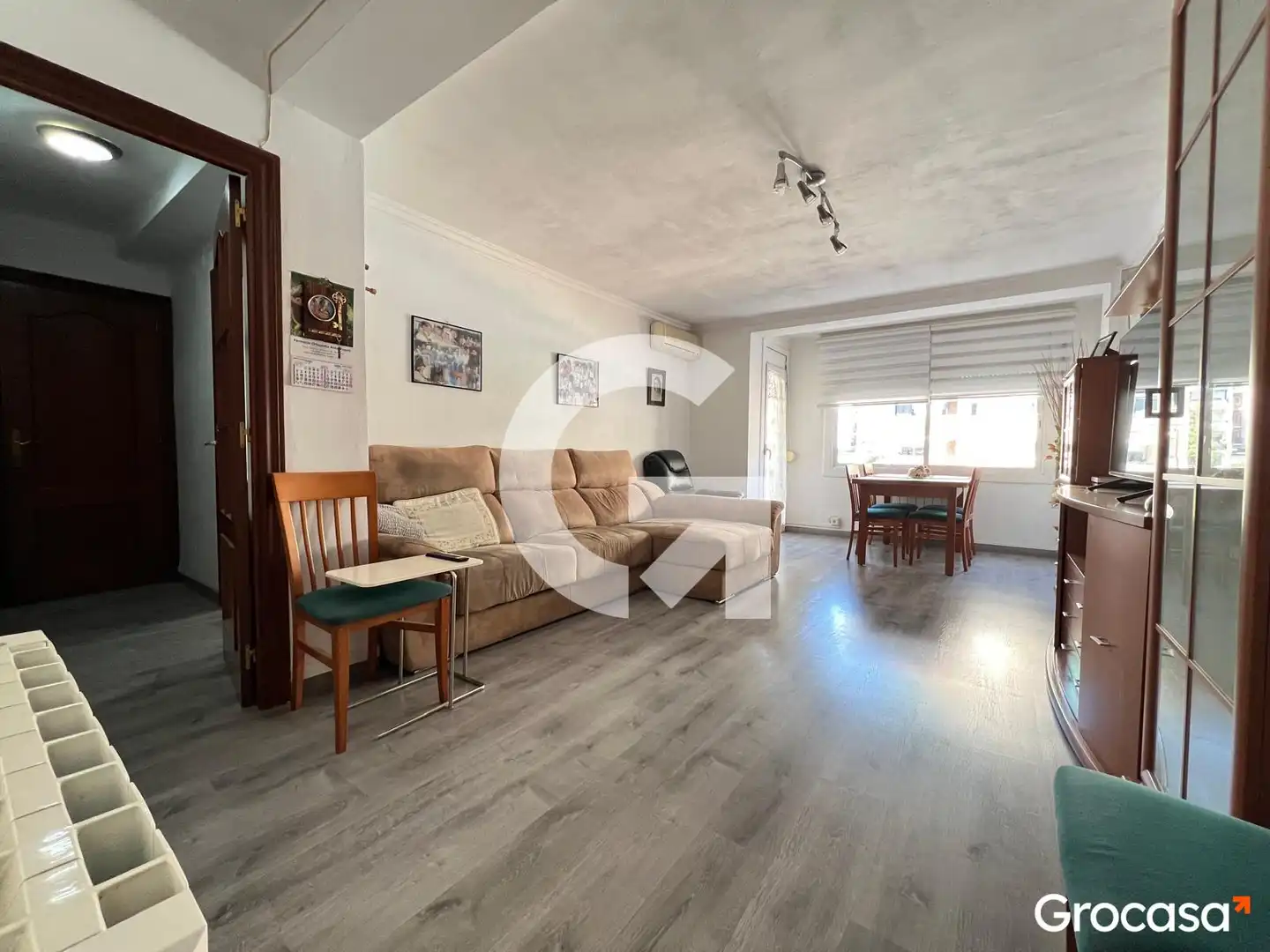 Vista exterior de Piso en venta en Rubí con Aire acondicionado, Calefacción y Amueblado