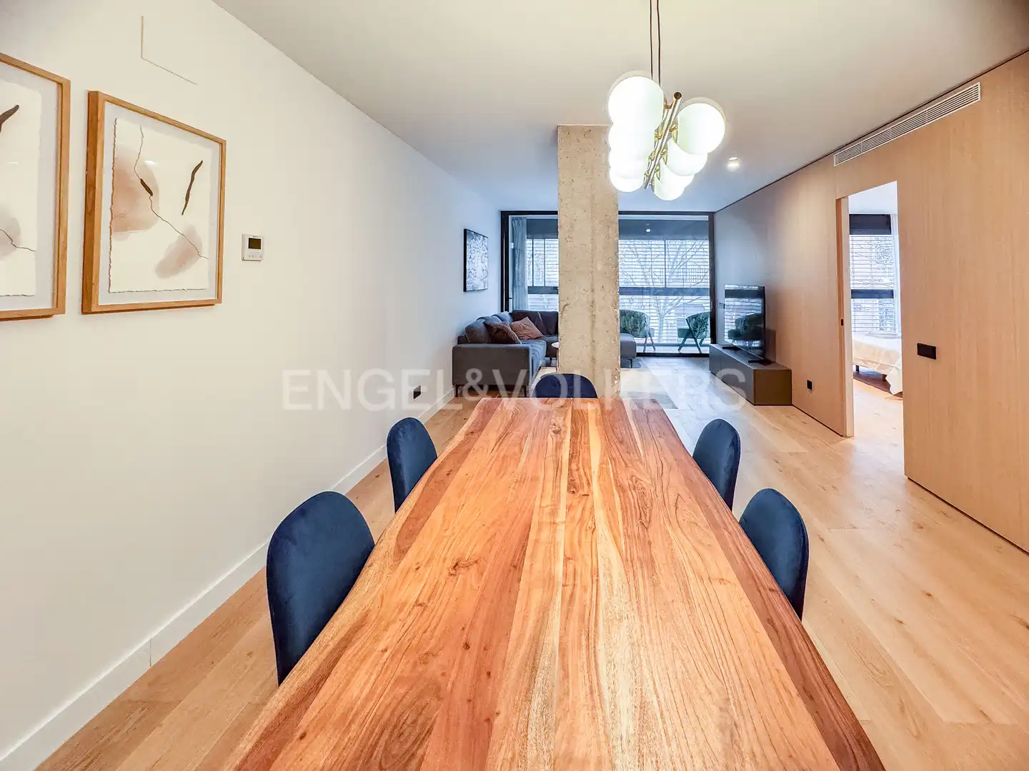 Dining room of Flat for rent in Barcelona  with Air Conditioner, Heating and Parquet flooring