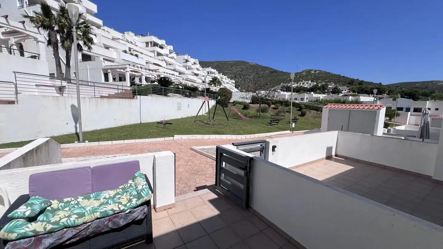 Außenansicht von Wohnung zum Verkauf in Peñíscola / Peníscola mit Heizung, Terrasse und Schwimmbad