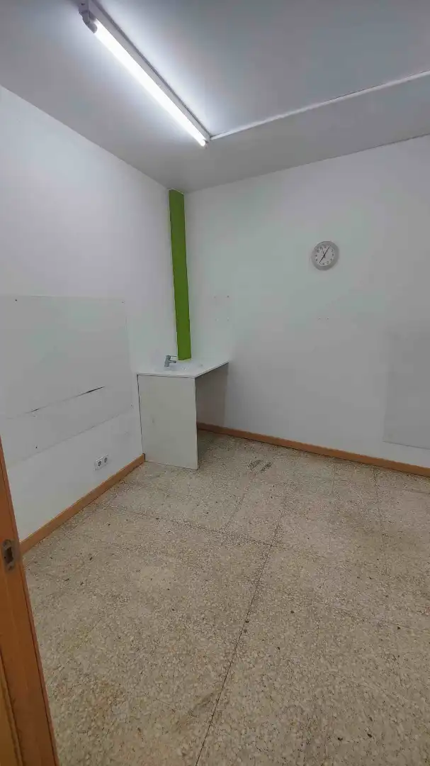 Business premises to rent in Vallirana, imagen 14