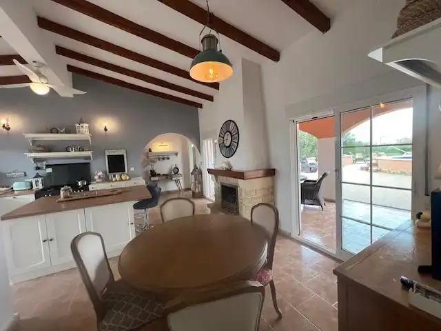Residencial en venda a Dolores