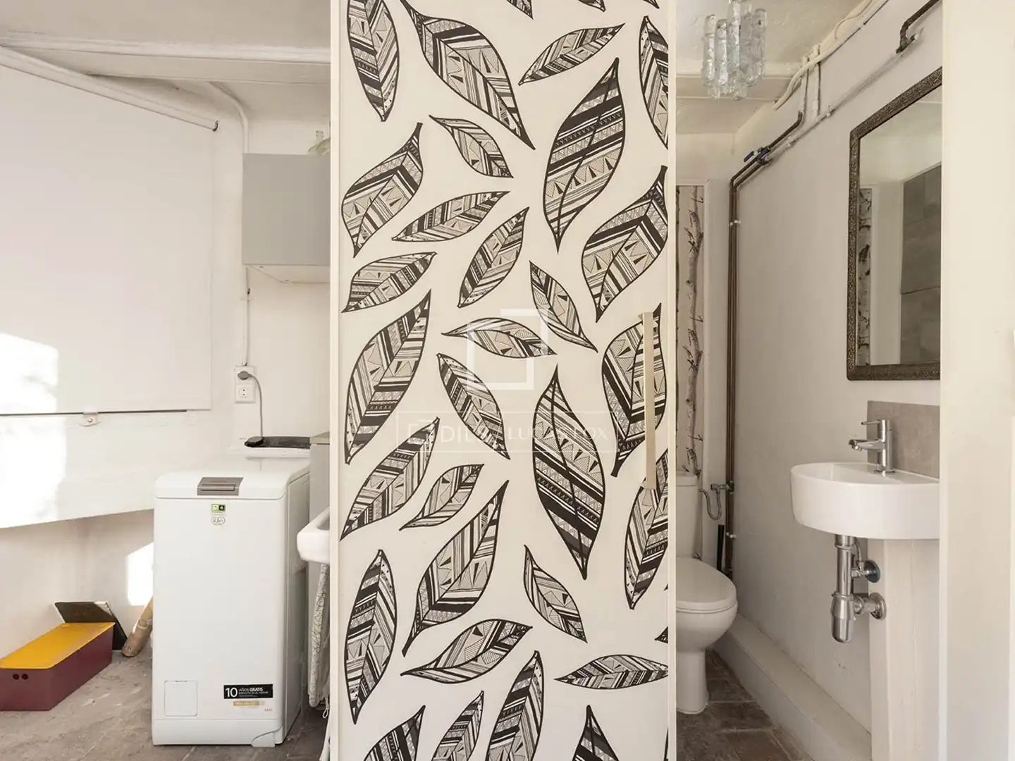 Bathroom of Flat for sale in Barcelona  with Air Conditioner, Terrace and Balcony
