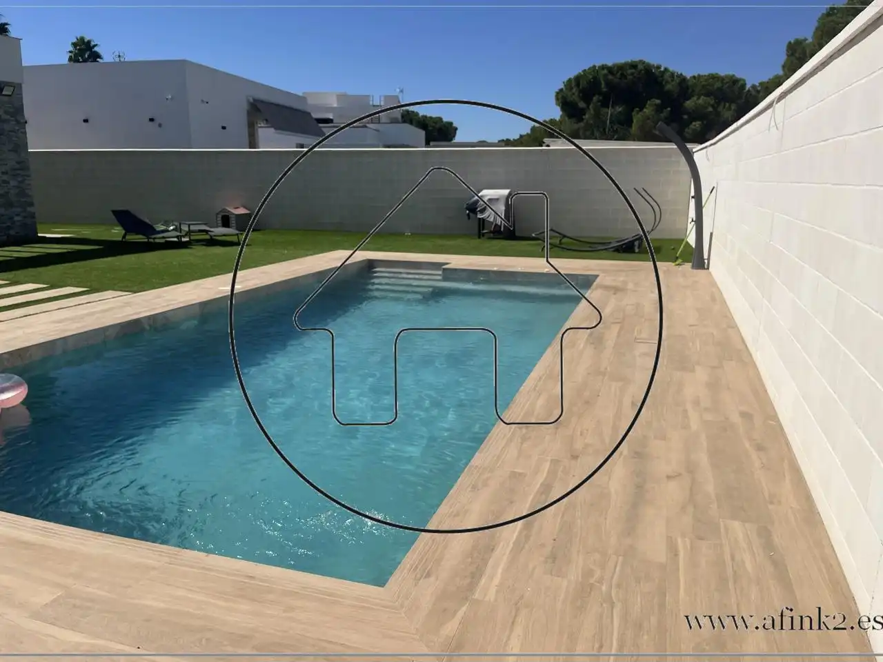 House with pool for sale in Calle Macizo Galaico, imagen 12
