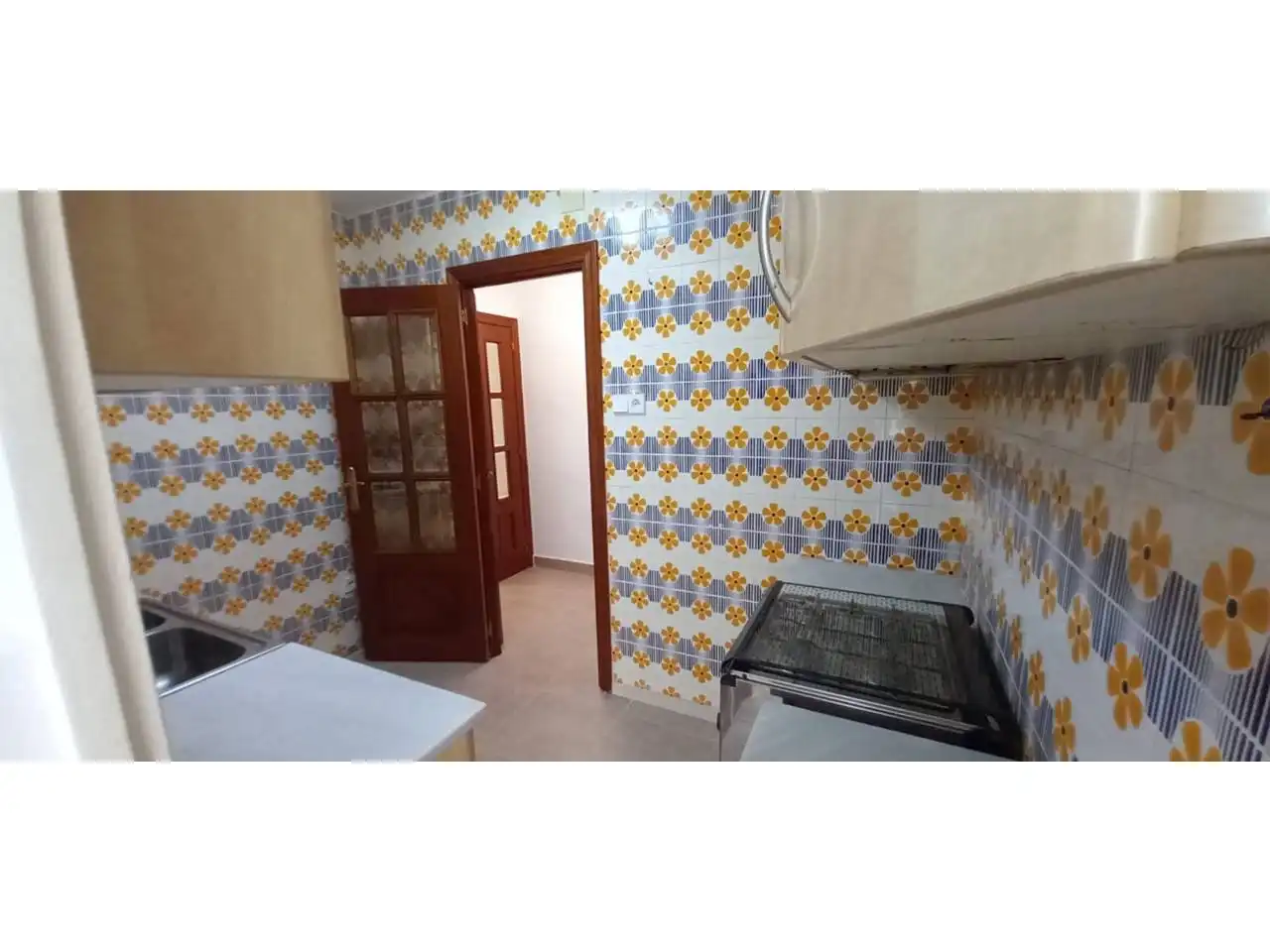 Kitchen of Flat for sale in Les Roquetes