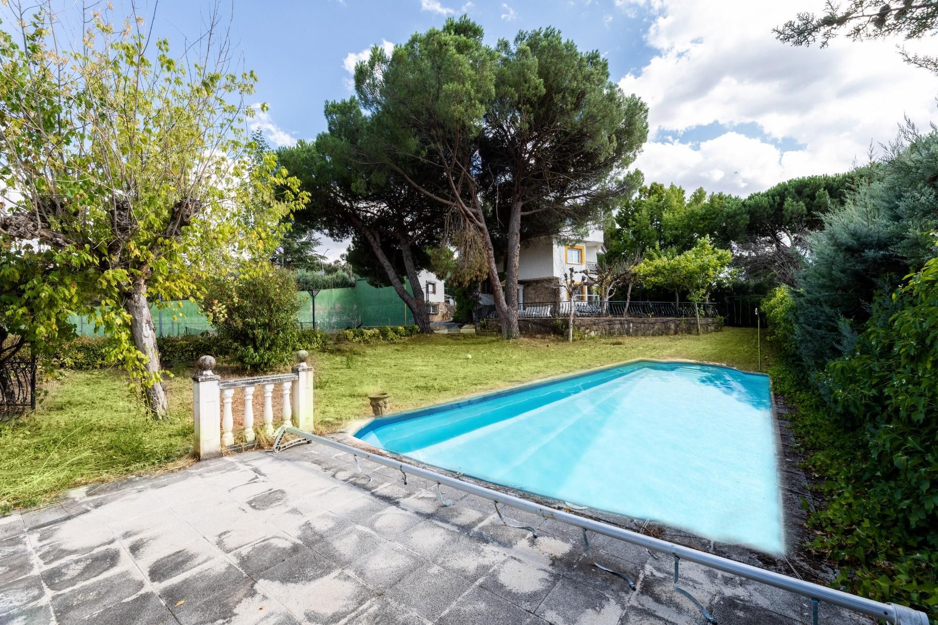 Swimming pool of House or chalet for sale in Navalafuente  with Heating, Private garden and Terrace