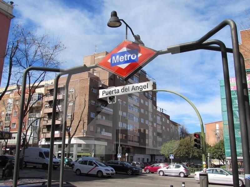 Exterior view of Flat for sale in  Madrid Capital  with Air Conditioner and Heating