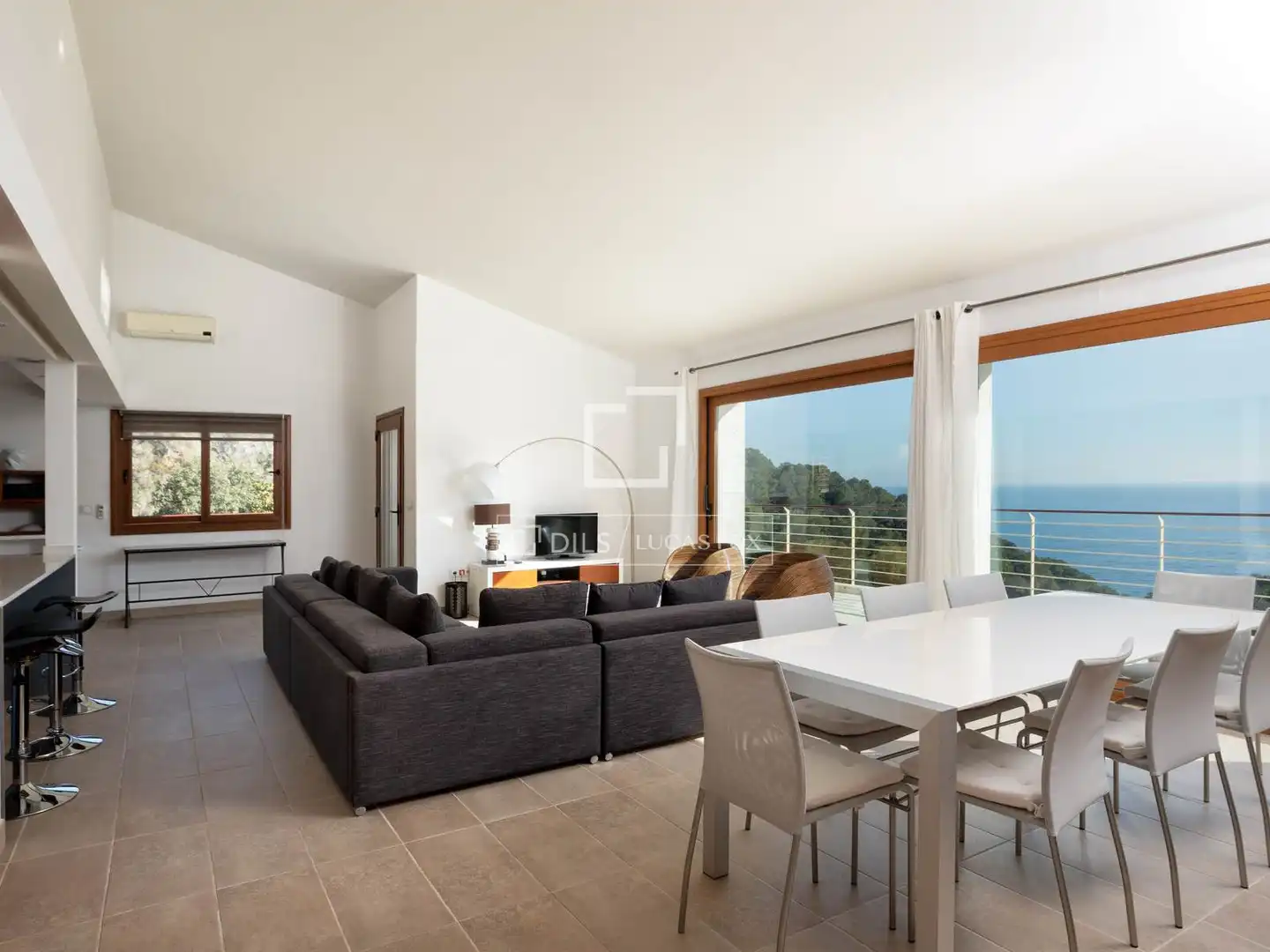 Detached house with terrace for sale in Santa María de Llorell, imagen 7