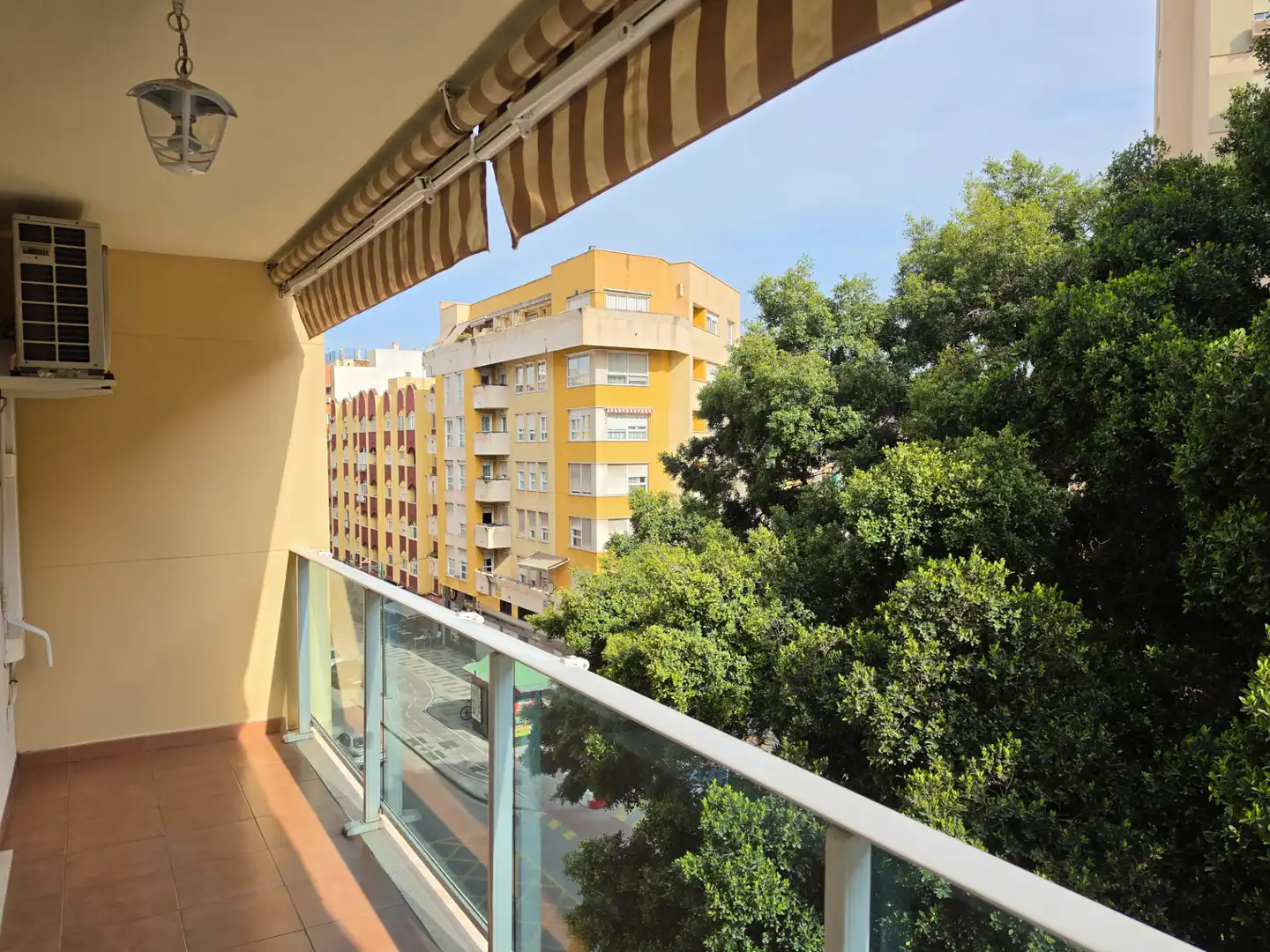 Exterior view of Flat for rent in Málaga  with Air Conditioner, Terrace and Furnished