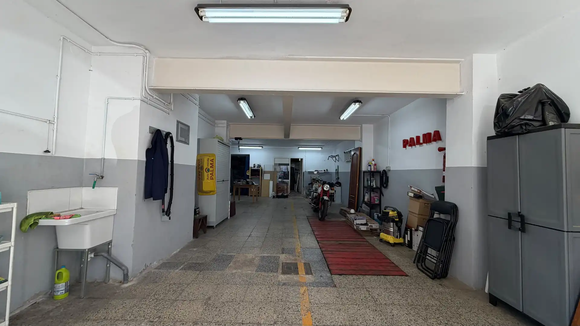 Business premises for sale in Plaça Doctor Fleming, imagen 13