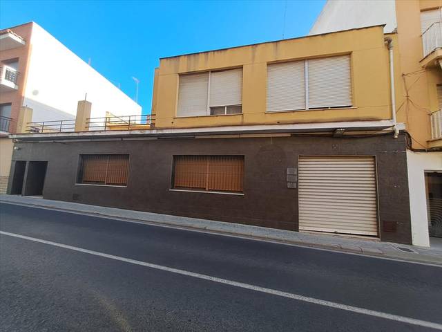 Casa-chalet en Venta en PEDRALBA, 38, -1 en Vilamarxant
