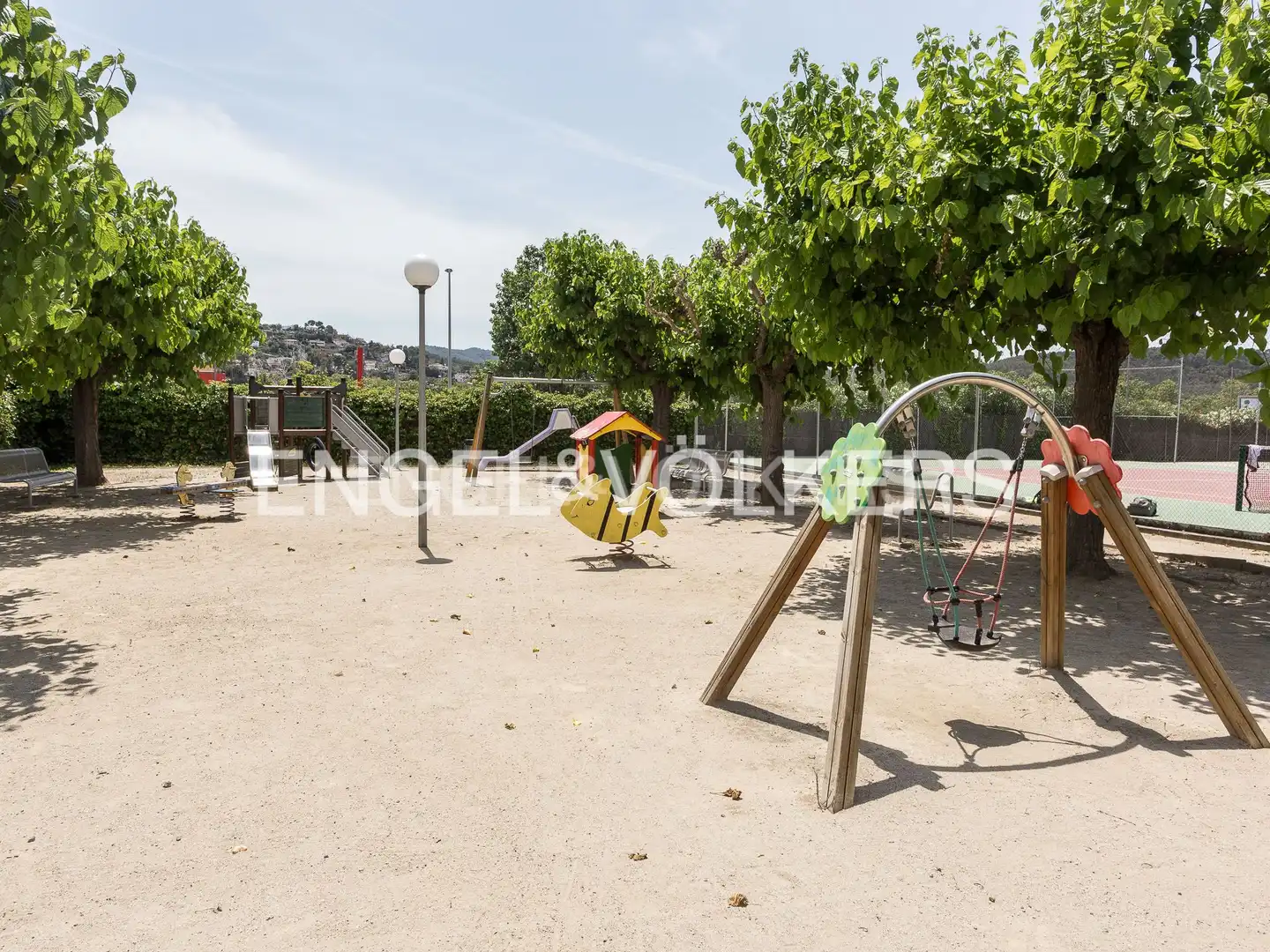 Casa o xalet en venda en Cerdanyola del Vallès amb Aire condicionat, Calefacció i Jardí privat