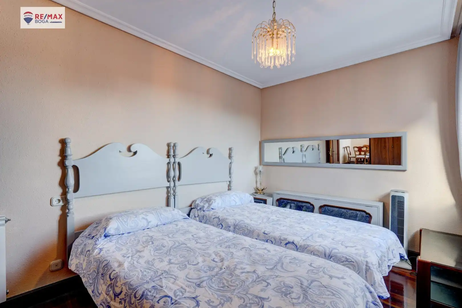 Bedroom of Flat for sale in Errenteria  with Parquet flooring and Furnished